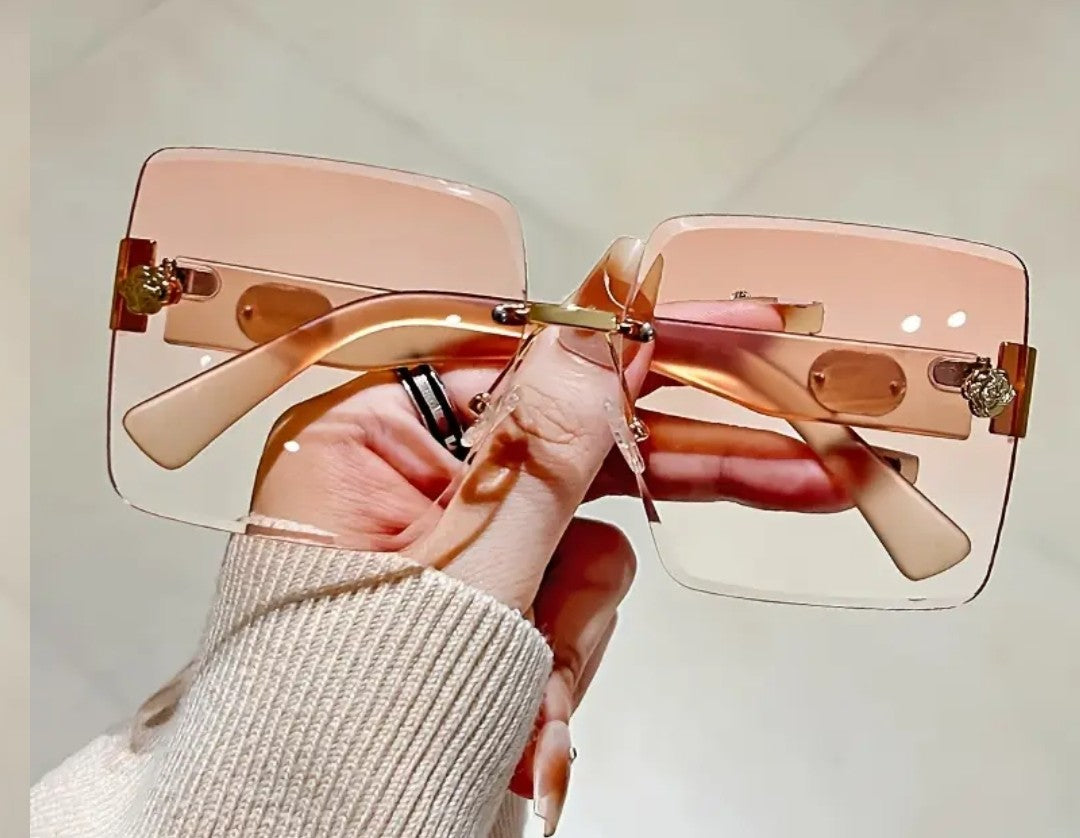 Frameless Glasses image 6