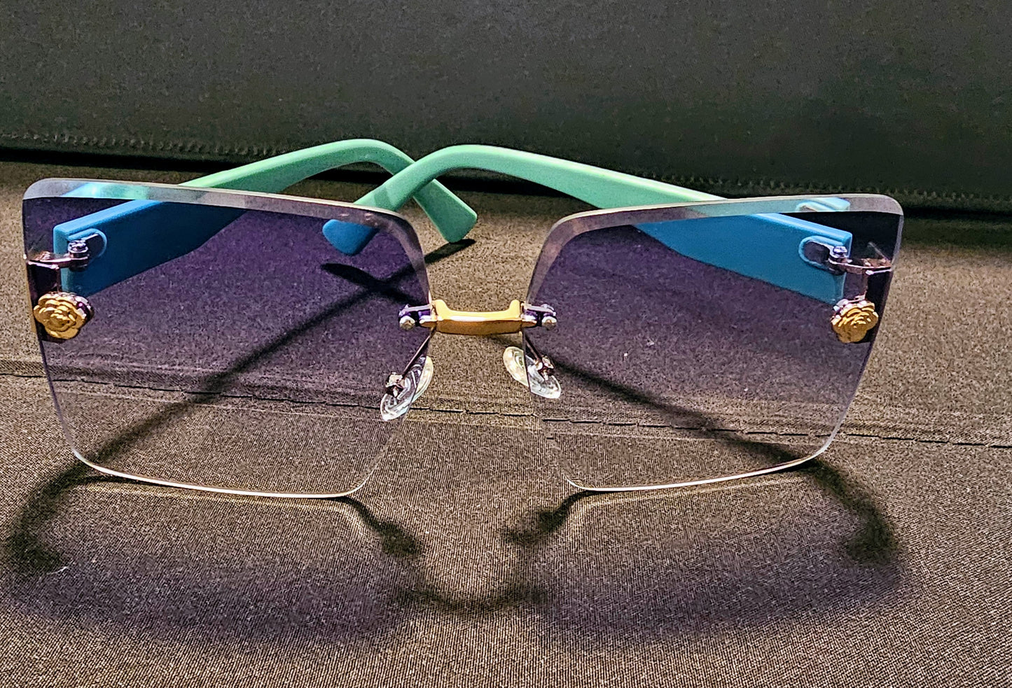 Frameless Glasses image 2