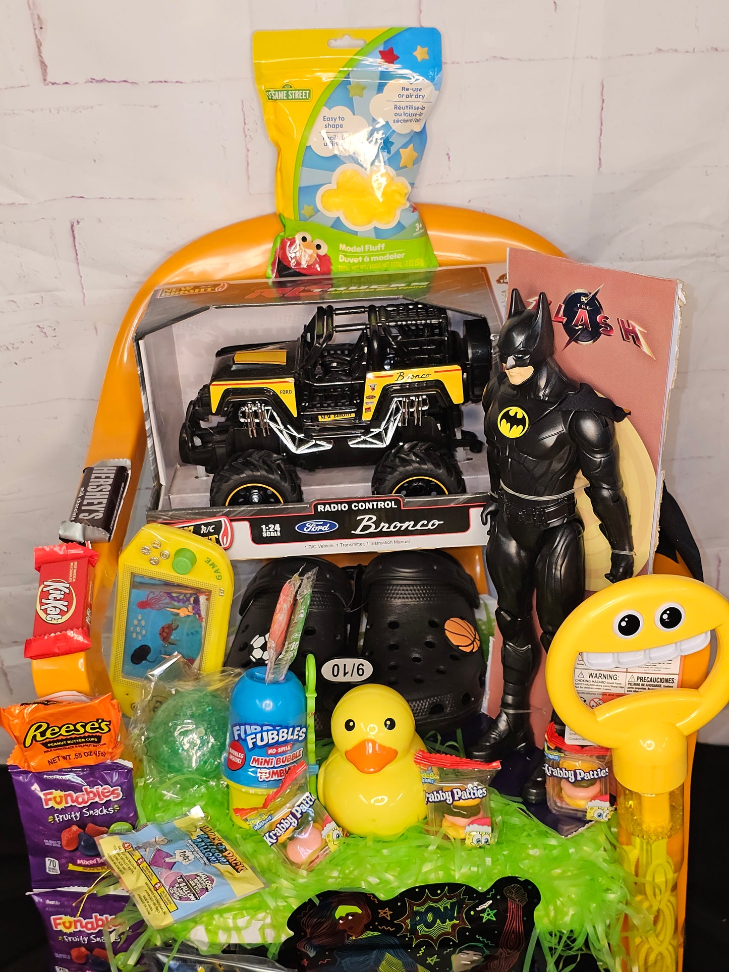 Batman Chair Gift Set  image 2