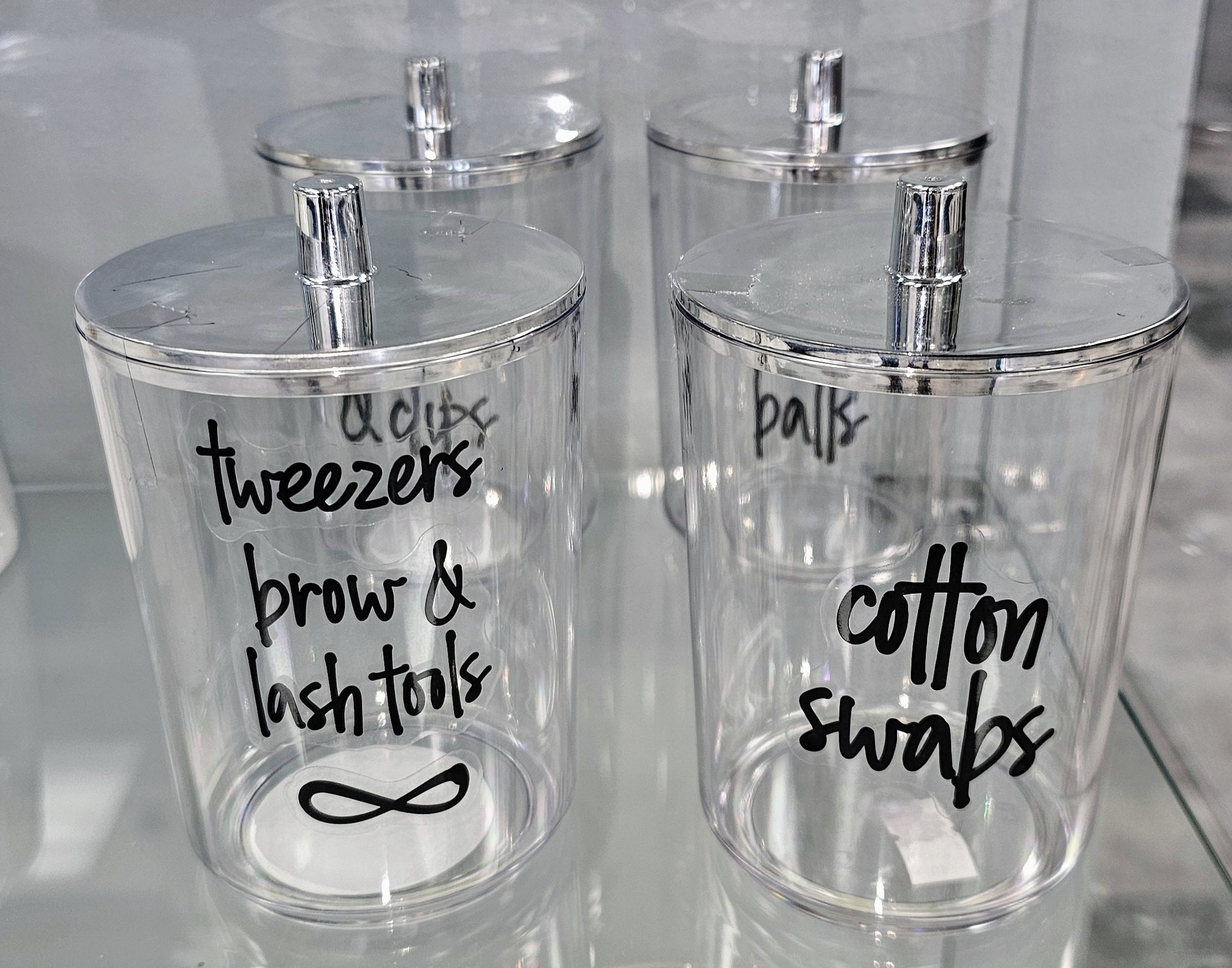 Accessory containers  image 0